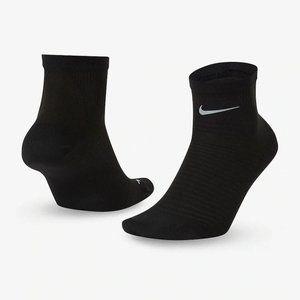 Nike Unisex Spark Lightweight Quarter Socks - CT8933 - Black 010 - 6 -7.5 NEW